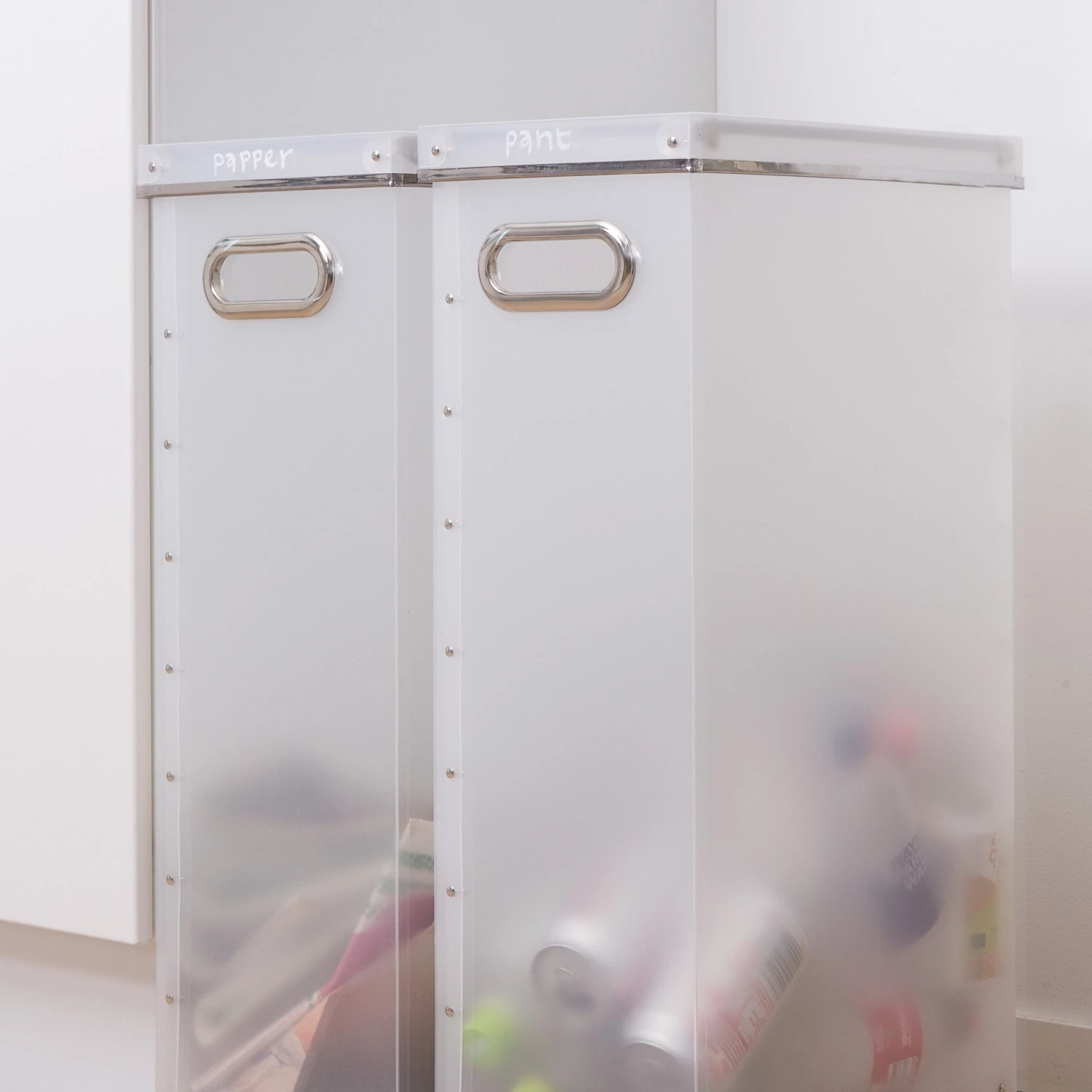 Box Wäsche/Recycling Klein Plastik 3 Box Wäsche/Recycling Klein Plastik – Bild 3