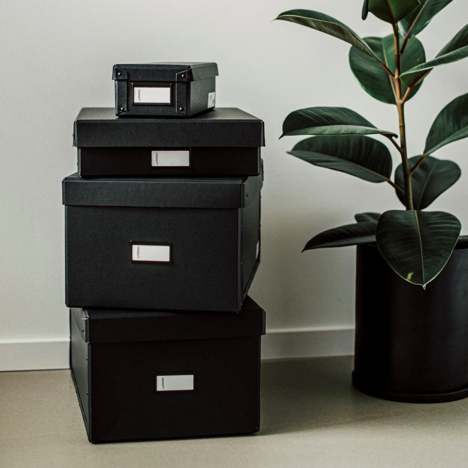 Box 40 Graphit 2 Box 40 Graphit – Bild 2