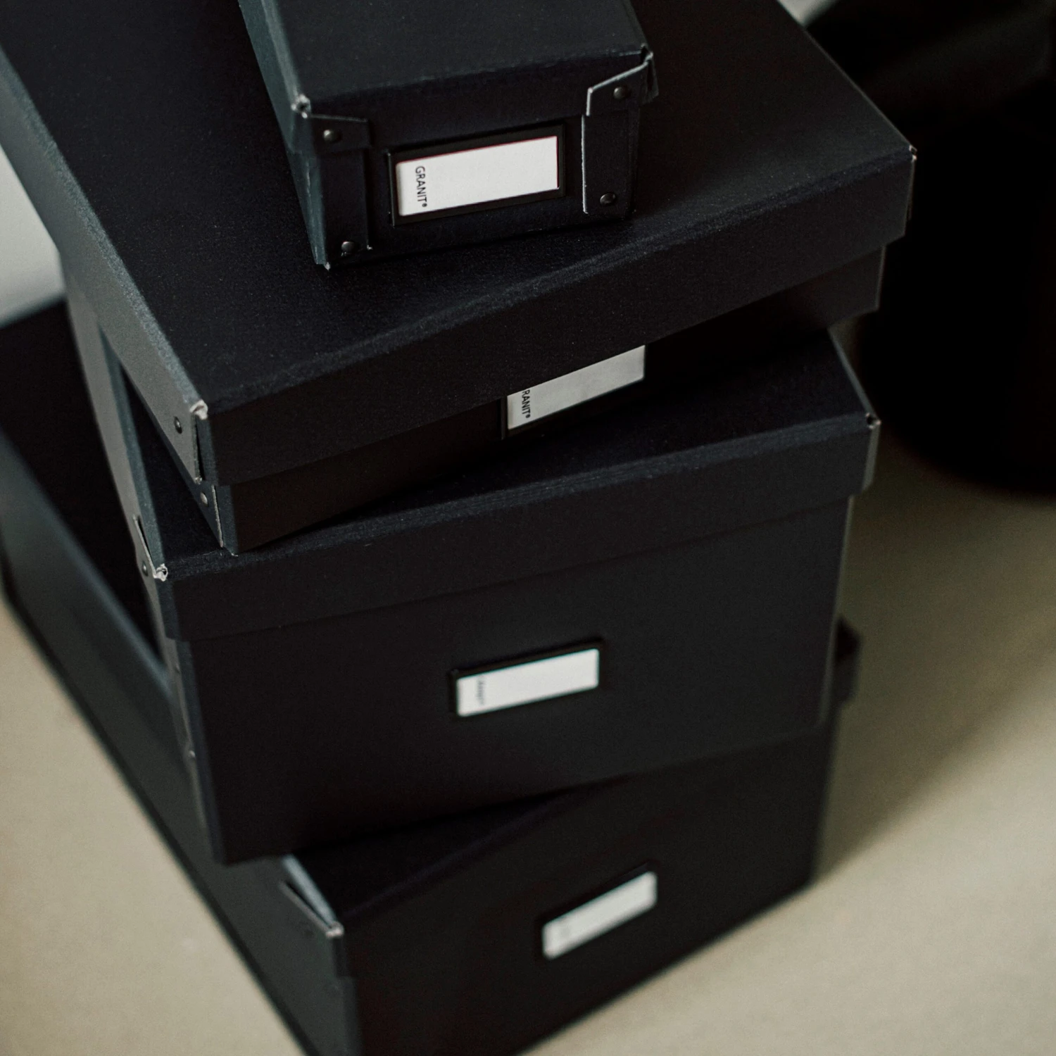 Box 40 Graphit 3 Box 40 Graphit – Bild 3