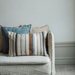 Cushion Rib Stripe 40x60 Blue/Beige -Home Essentials Günstiges Geschäft 401351 31392