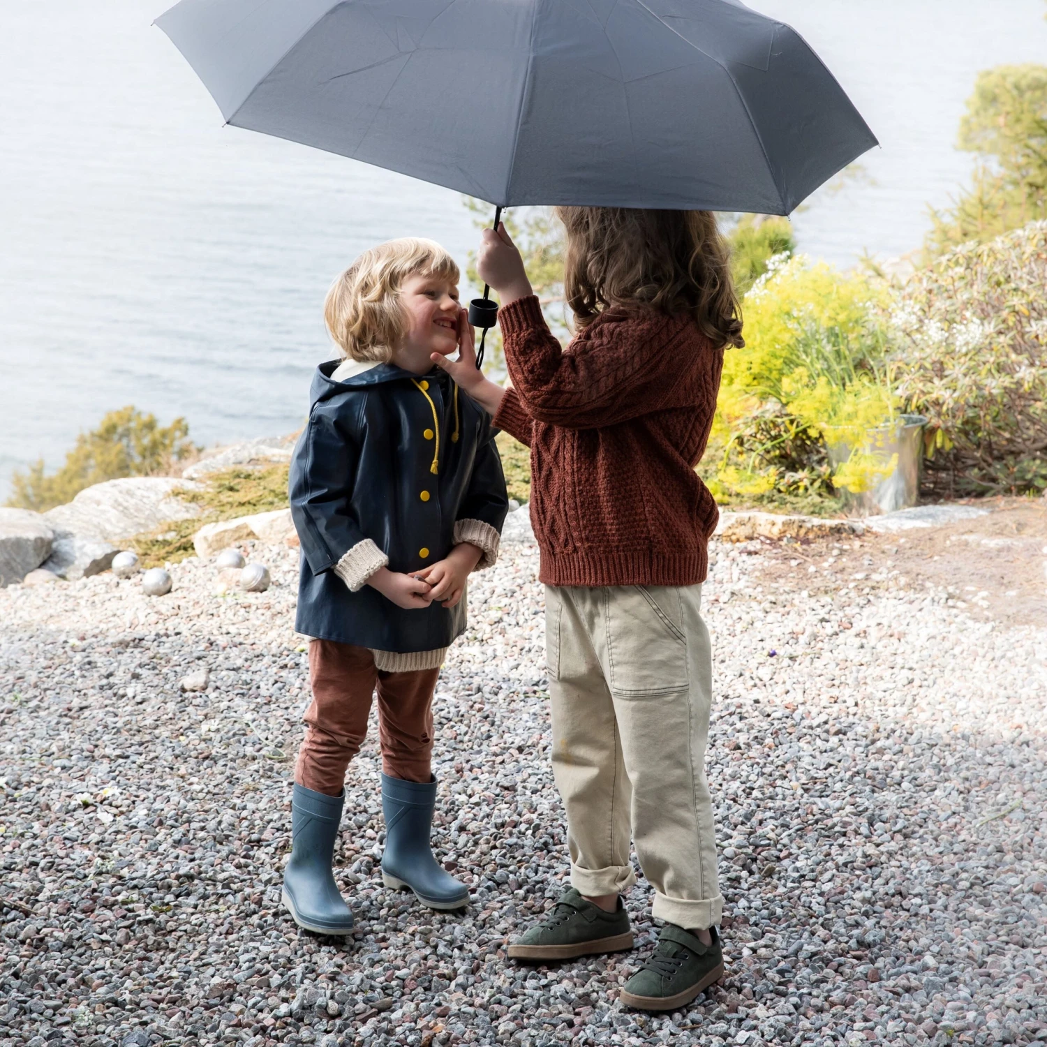 Regenschirm Schwarz 4 Regenschirm Schwarz – Bild 4