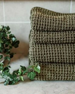 Handtuch Våffla 100 X 150 Dunkles Khaki-Grün -Home Essentials Günstiges Geschäft 402566 38148